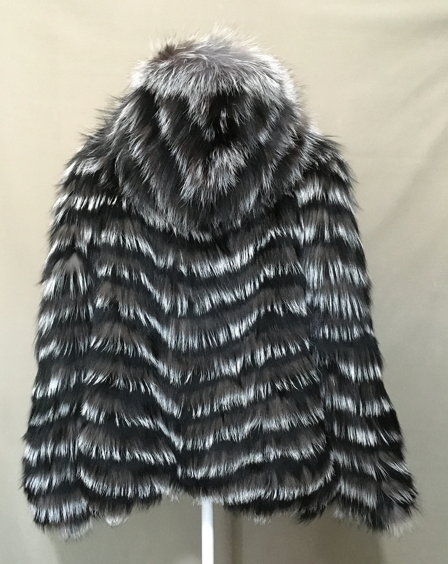 Gestreifter Mantel aus echtem Fuchspelz mit Kapuze für Damen, sehr dünne Oberbekleidung, Frühling und Herbst, B210908