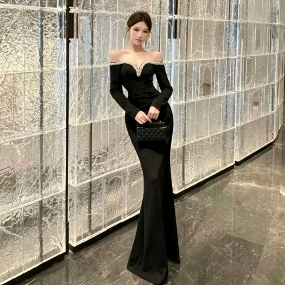 Sexy Southeast Asian Women's Fashion New Light Luxury Split Dress Diamond Embellished One-Shoulder Long Evening Gown