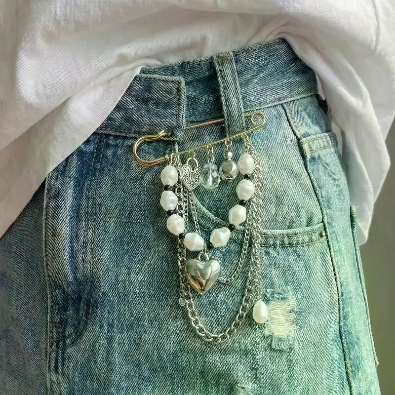 

Multi-Functional Chain Tassel Brooches For Women Handmade Beaded Chain Pin Fixator Trouser Leg Simple Clothes Accessory
