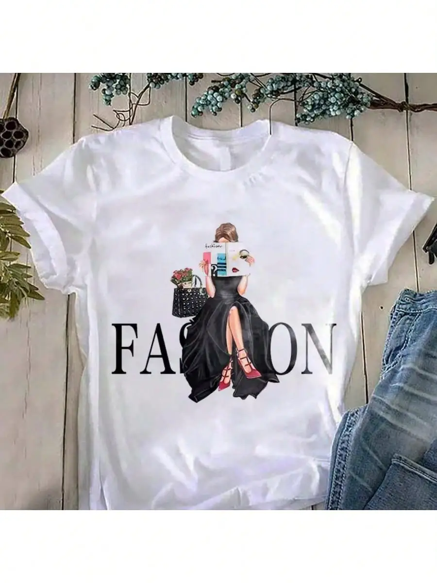 Fashion Lady T-Shirt, Paris Shirt, Fashion Women Shirt, Fashion Lover Gift, Luxury Fashion Shirt, Travel Fashion Shirt, Gift For Her