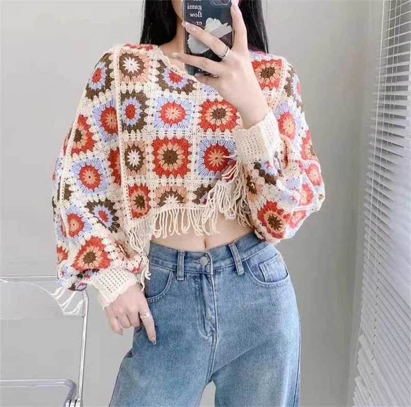 

Long Batwing Sleeve O-Neck Knit Sweaters Chic Y2k Vintage Bohemian Tassels Crop Tops T118 Women Autumn Crochet Flower Hollow Out