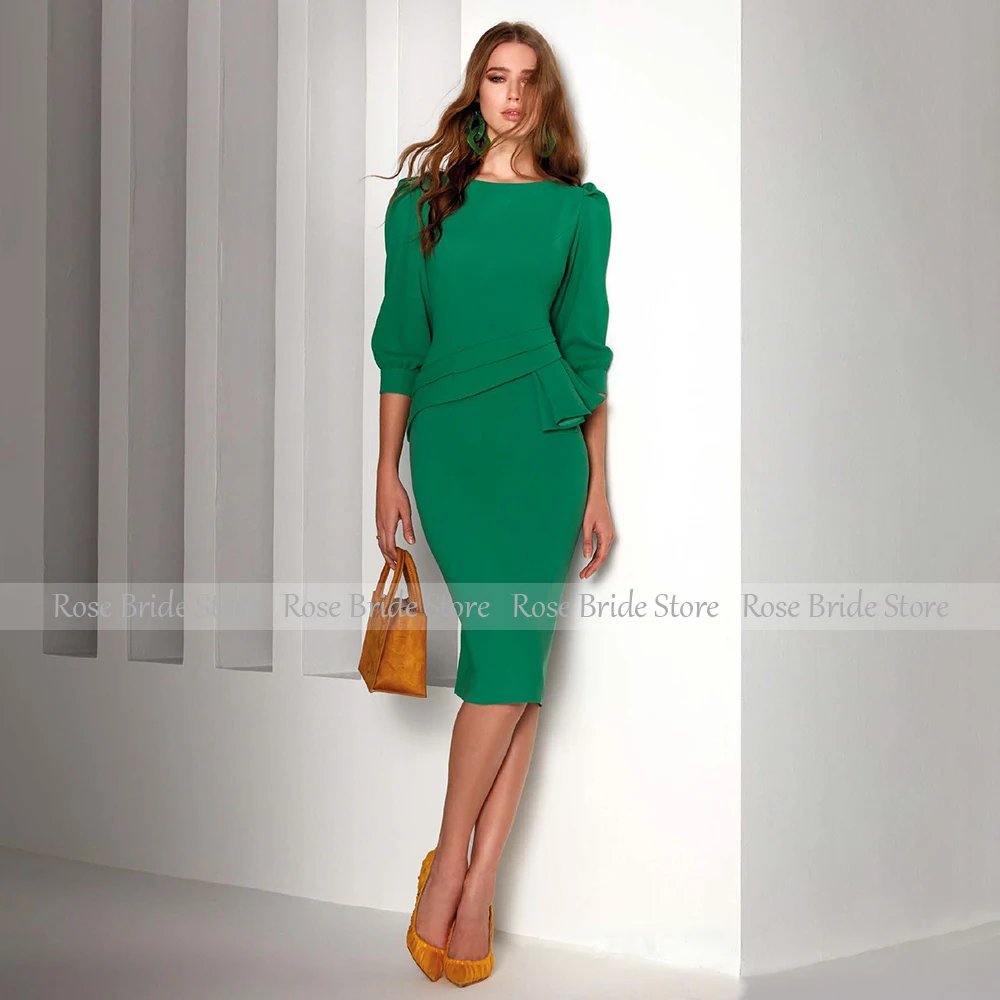 Short Wedding Guest Dresses Knee Length 3/4 Sleeves Sheath/Column Cocktail Dress for Woman Boat Neck Ruffle Green Cocktail Gowns