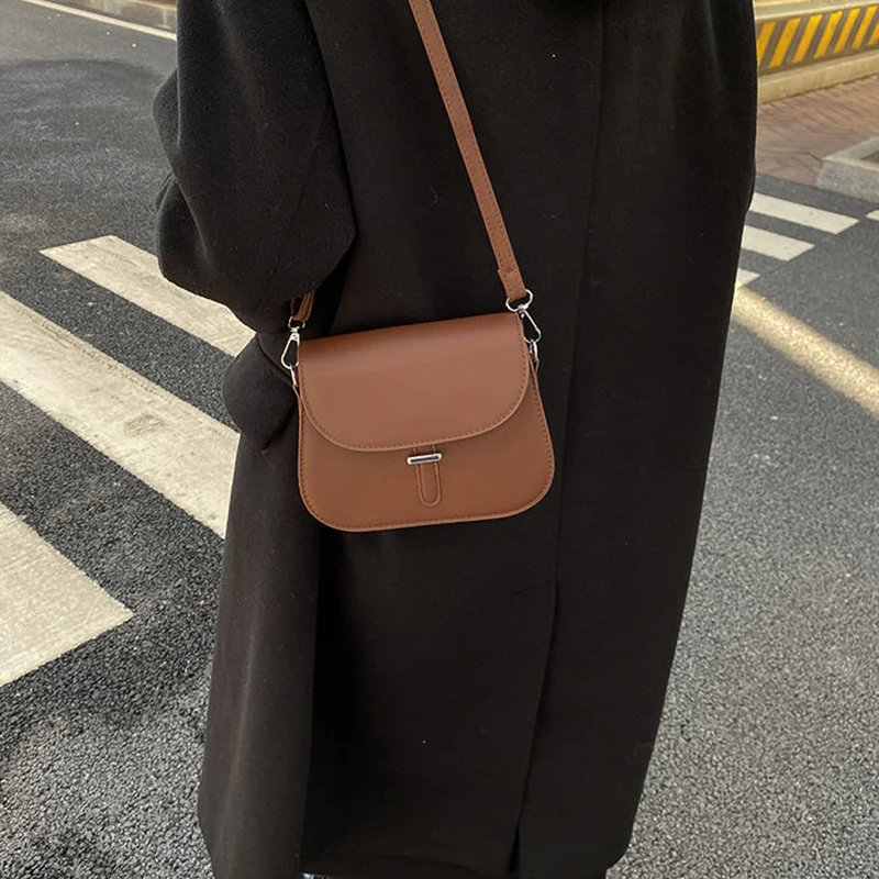 Borse a tracolla semplici Vintage per donna borsa a tracolla con patta piccola Casual borsa a tracolla in pelle PU per ragazze bolsa feminina