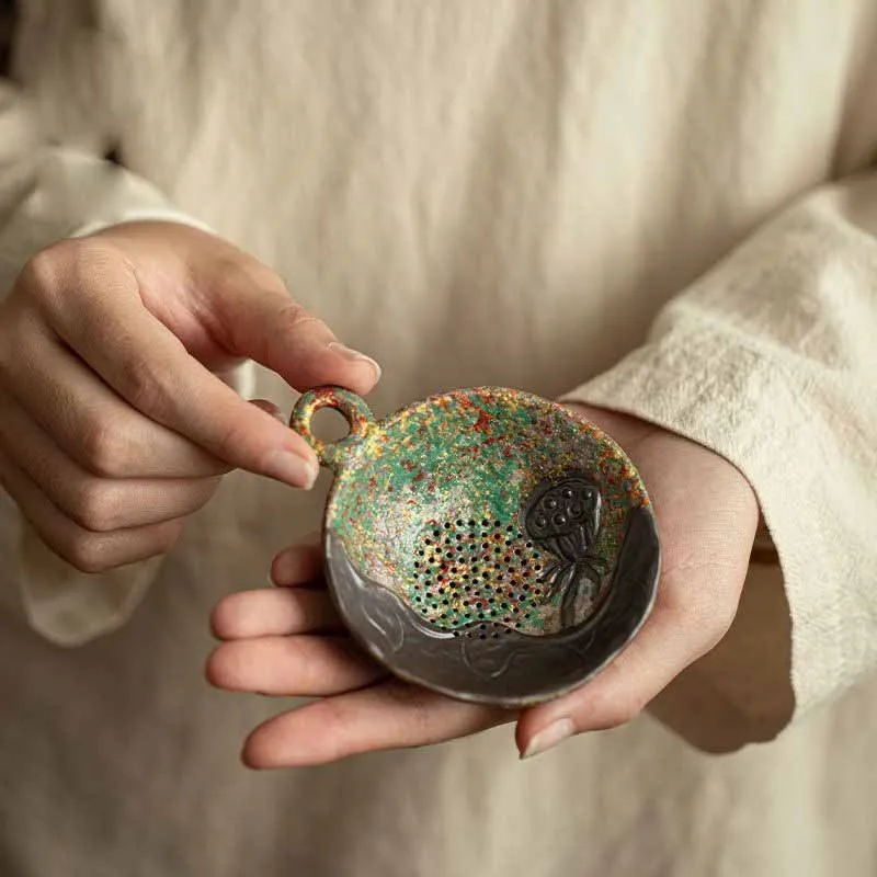 Old Rock Mud Coarse Pottery Lotus Shaped Tea Leakage Tea Filter Household Ceramic Tea Filter Kung Fu Tea Isolation Filter ZJ240