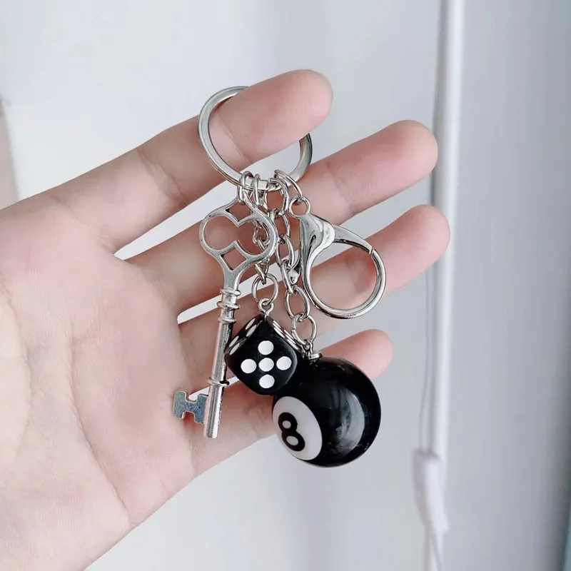 البلياردو الأسود رقم 8 المفاتيح الإبداعية اكسسوارات الديكور الجدول الكرة قلادة المفاتيح الصغيرة قلادة DIY بها بنفسك الهدايا الزخرفية الإكسسوارات #3