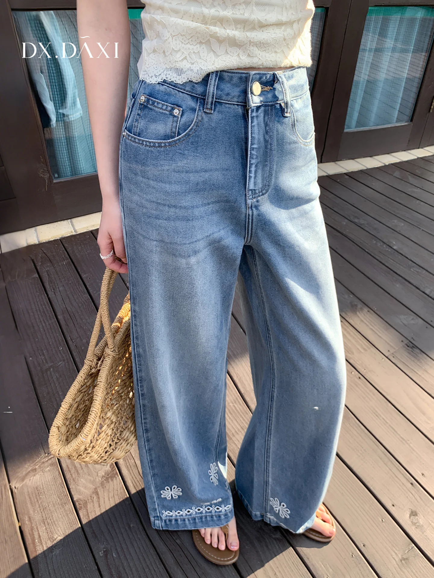 

High Waist Loose Fit Embroidered Denim Jeans Women's Straight Leg Long Pants Spring New Sle Soft Mist Blue Tone