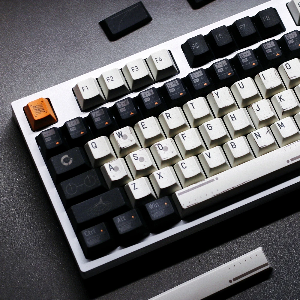 Interstellar Cherry Key Cap Set PBT 132 Key Personality for MX Switch HI75 HI8 68 F99 104 64 Wooting Mechanical Keyboard