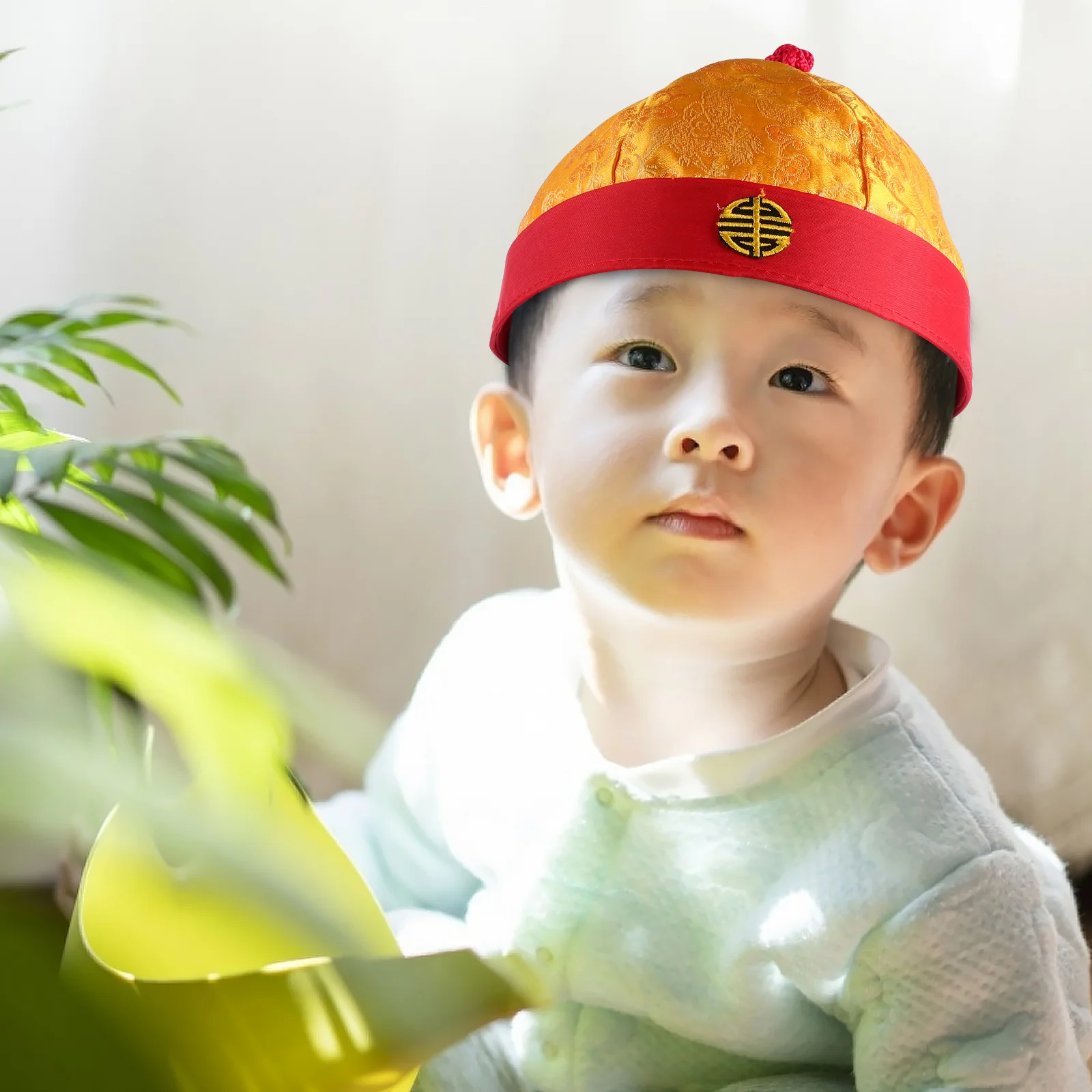 4 szt. Retro Kapelusze Materiałowe Starożytne Męskie Kapelusze Ozdobne Czapki z Warkoczami do Rekwizytów i Akcesoriów Scenicznych