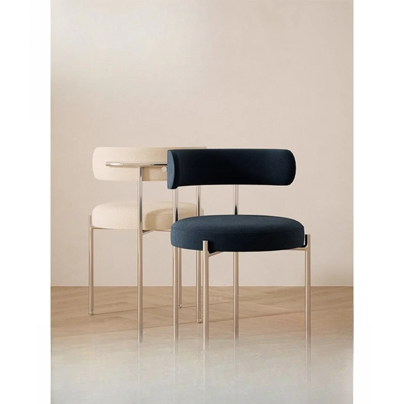 เก้าอี้ทานอาหารสไตล์มินิมอลอิตาลี เก้าอี้เรียบง่ายหรูหราสำหรับใช้ในบ้าน เก้าอี้แต่งหน้าระดับไฮเอนด์