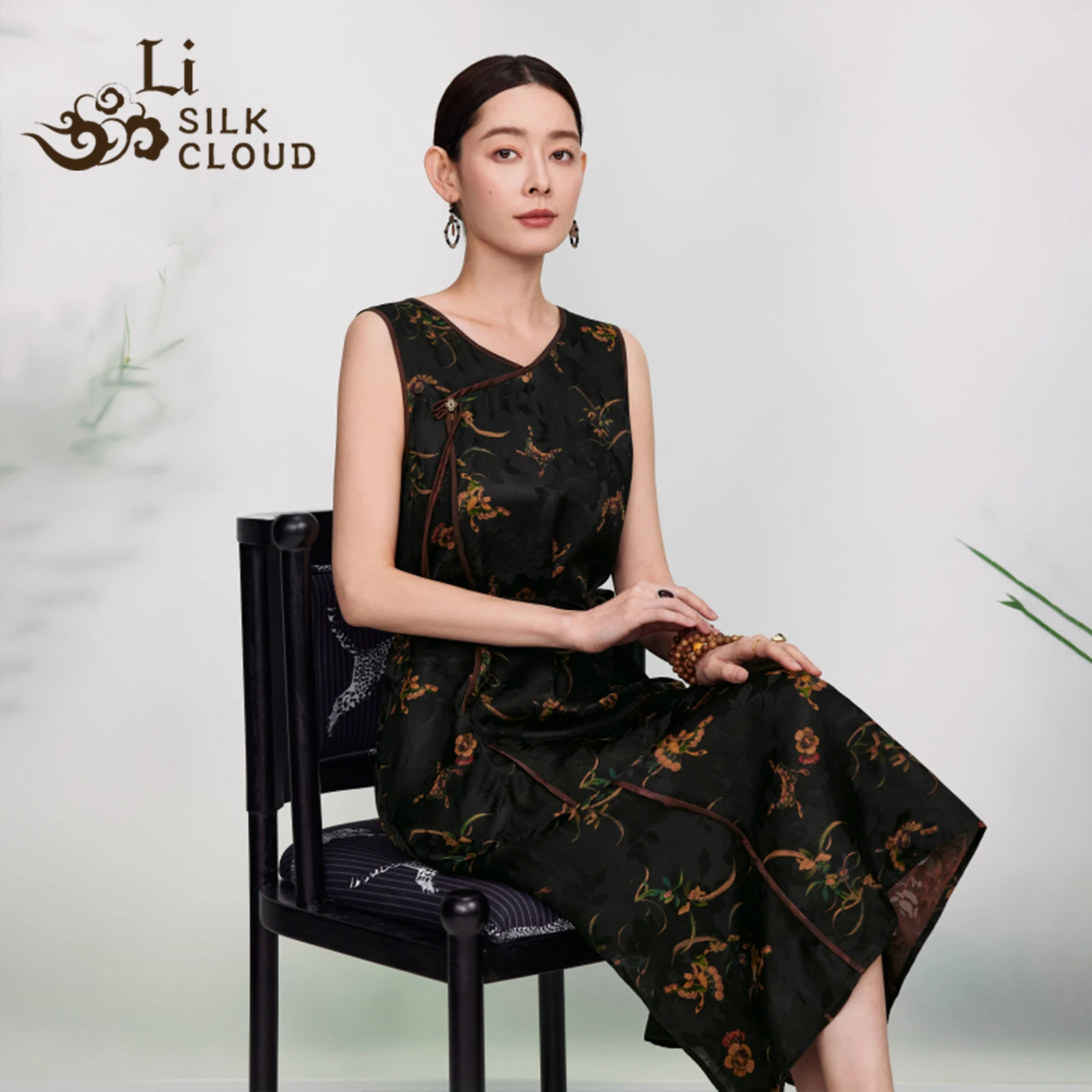 LI SILK CLOUD Chinese Style Xiangyunsha Dress for Women - 100% Mulberry Silk, Retro Prints & Ribbon Design - Image 4