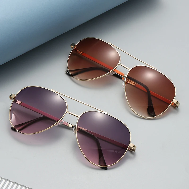 Vintage Pilot Sunglasses for Women Men Brand Design Gradient Eyewear Alloy Sun Glasses Oculos De Sol Male Female Eyeglasses 2026