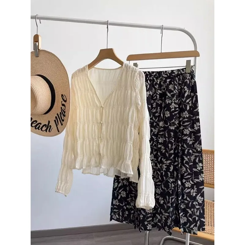 

Women's Clothing Gentle Long Sleeves Blouse Summer New Product Thin Style Single Breasted V-neck Shirt Tops Women Jacket