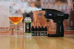 Cocktails Fragran Smoke Bubble Gun,Vapor Blaster Cocktail Bubble,Smoke Gun,Contains Fragran Liquid and Bubbles Food and Drink