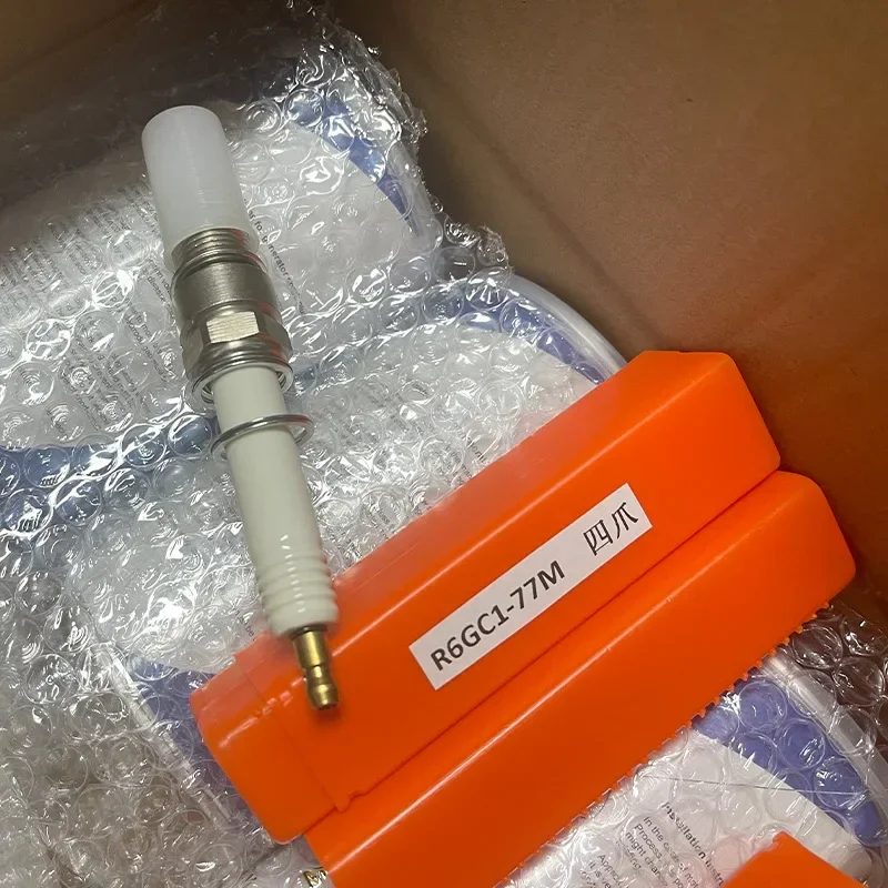 Professional Engine Generator Spare Parts Spark Plugs R6GC1-77 X52404500062 X52404500056 X52404500059 for MTU 4000 high quality