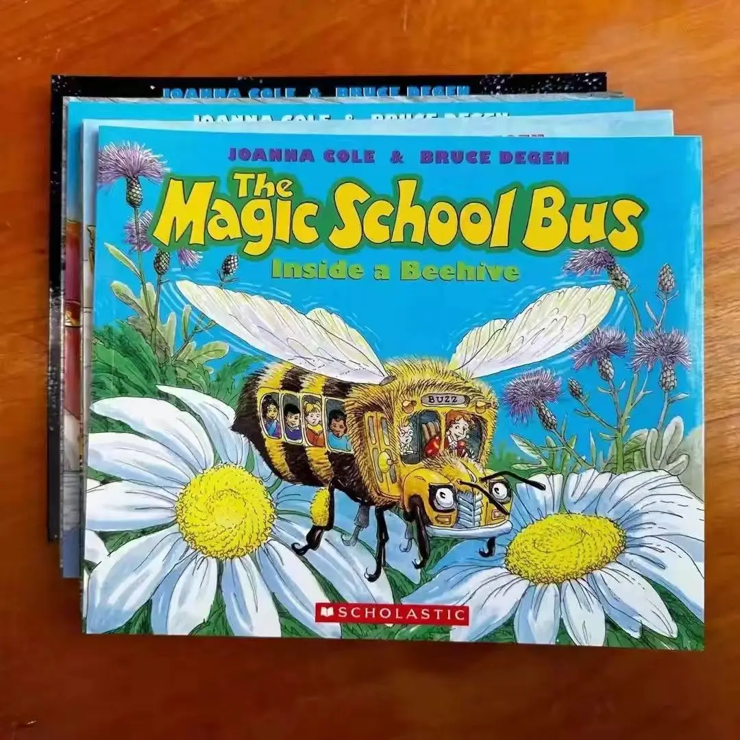 Livre d'images original en anglais, bande dessinée scientifique anglaise, Magic School Bus Series 1, 12 volumes