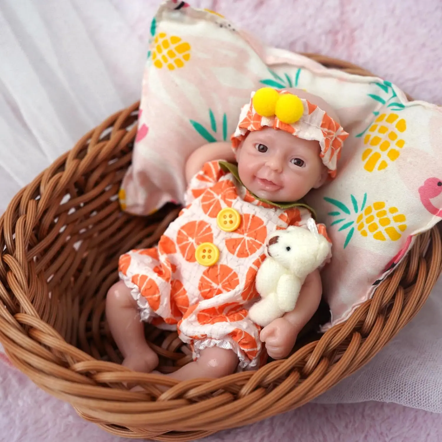 Poupée bébé fille miniature en silicone pour tout le corps de 5,5 pouces, nouveau-né réaliste avec des yeux ouverts, anti-stress doux, ressemble un vrai bébé