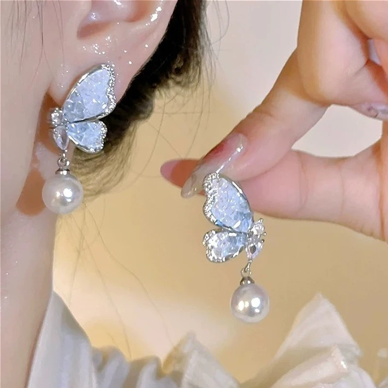 

925 Sterling Silver Charming Zircon Pearl Butterfly Stud Earrings for Women Cute Insect Fine Jewelry Light Luxury Accessories