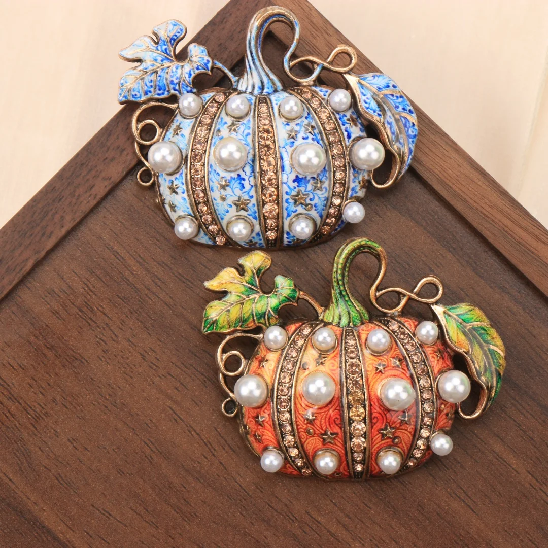 Baroque Luxury Halloween Pumpkin Vegetable-Themed Brooches for Men and Women, Jewelry, Fashion Accessories, and Party Gifts