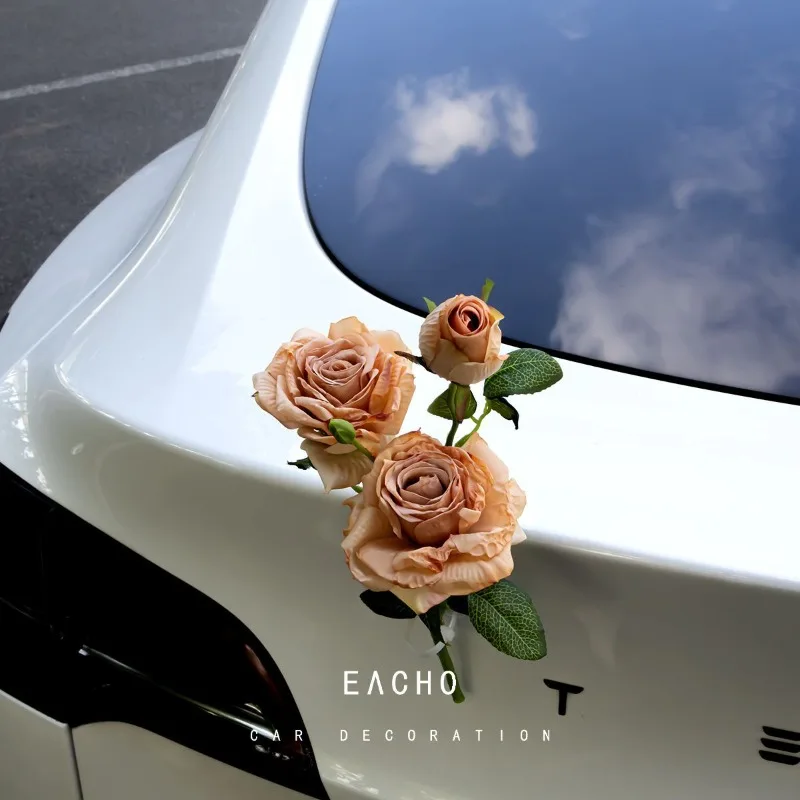 

Simulated Roses Car Tailgate Ornaments Markless Adhesive Car Interior Accessory Romantic Style Car Tail Decoration