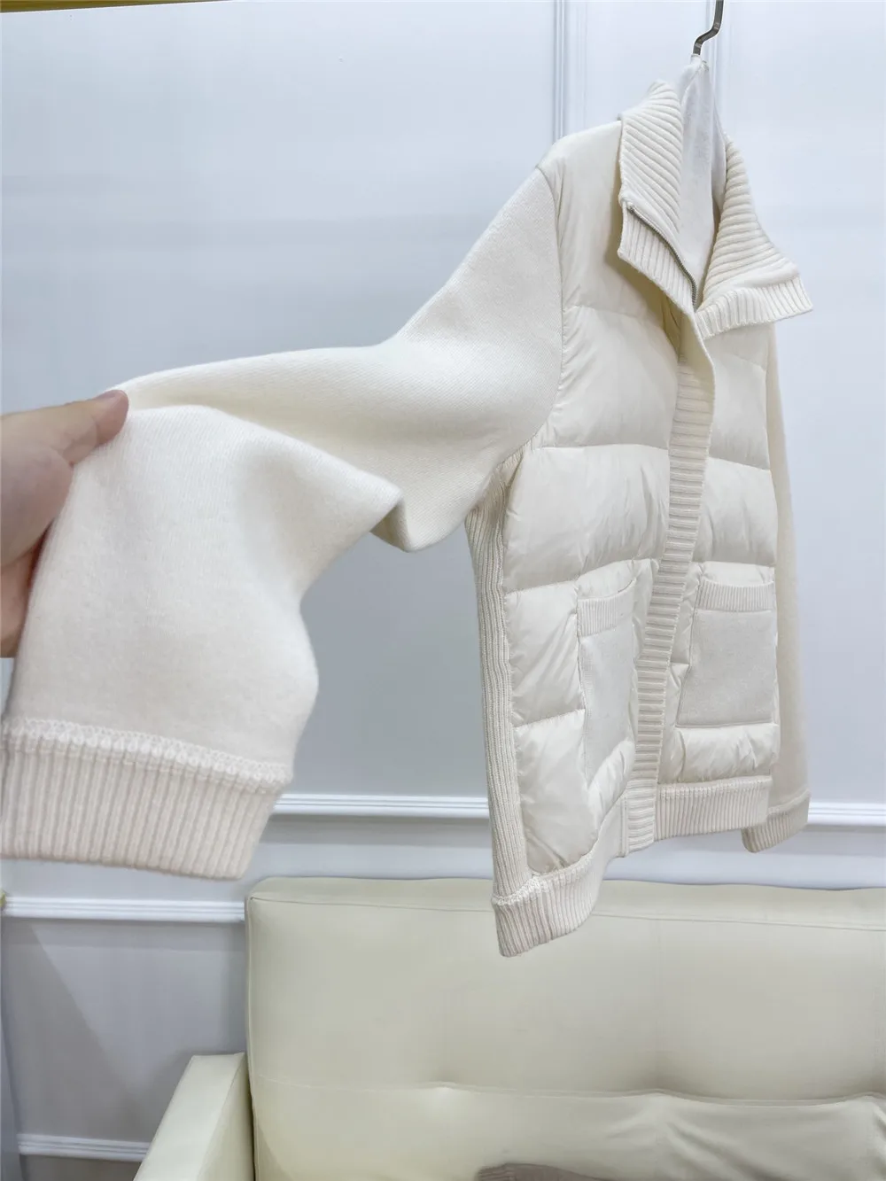 Cashmere Knitted Sleeve Paneled Goose Down Zipper Down J acket Coat Woman Autumn Winter L*p