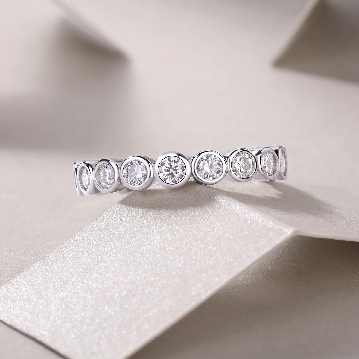 Luxury 3mm 0.1CT Moissanite Full Eternity Ring For Women S925 Silver Plated 18K Pass Diamond Test Bezel Rings Wedding Band