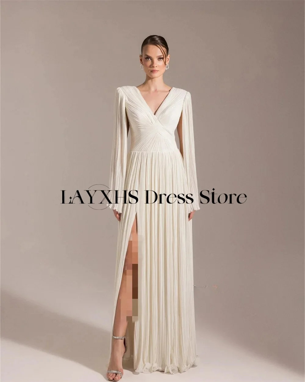 Eleganckie sukienki wieczorowe LAYXHS z dekoltem w serek, linia A, peleryna, rozcięcie boczne, plisy, długość do podłogi, sukienki na studniówkę, szyte na miarę فساتين سهره