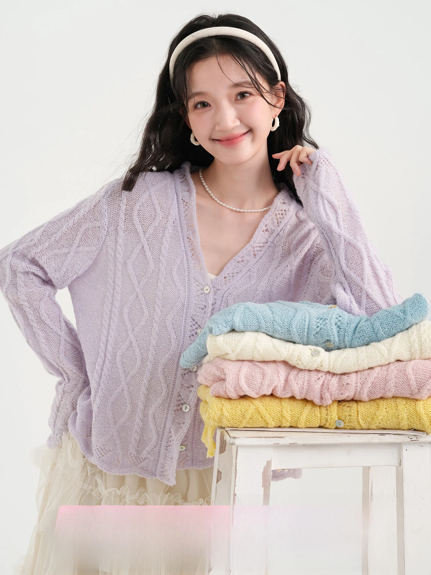 

Muye Easy Korean Sle V-Ne Hollow out Knitted Cardigan Women's Spring Chic Top Diamond Pattern Soft Polyester Fiber