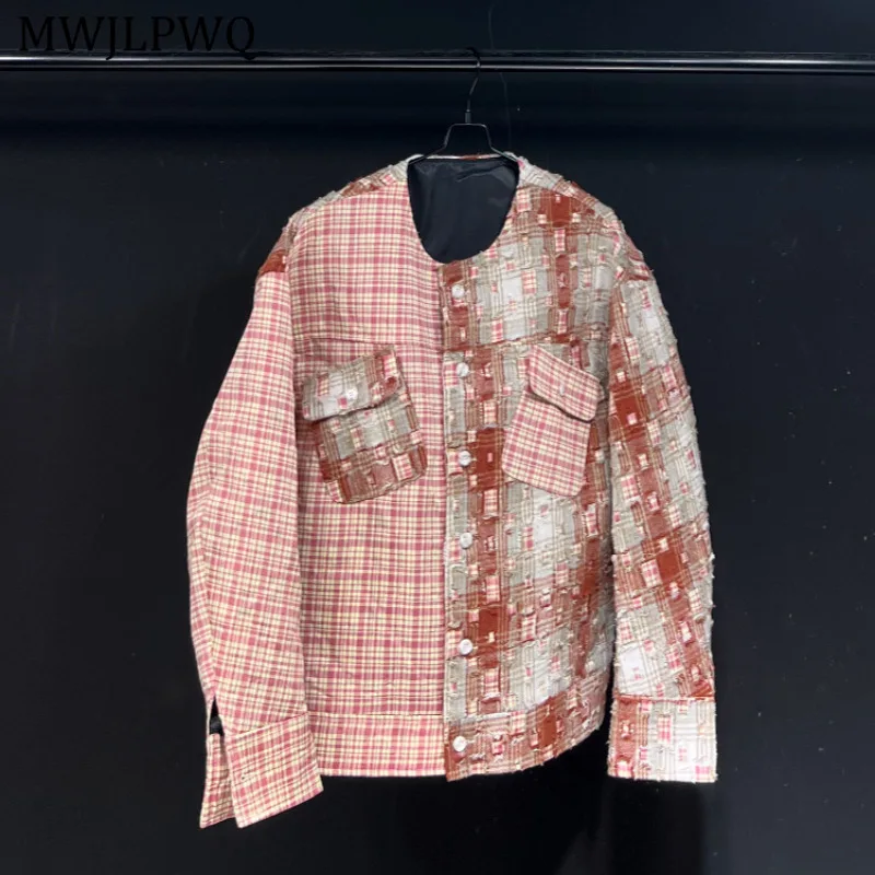 

MWJLPWQ 2025 New Pink Plaid Spliced Design Jacket For Men Round Collar High Street Patch Niched Women Loose Casual Tops 11290