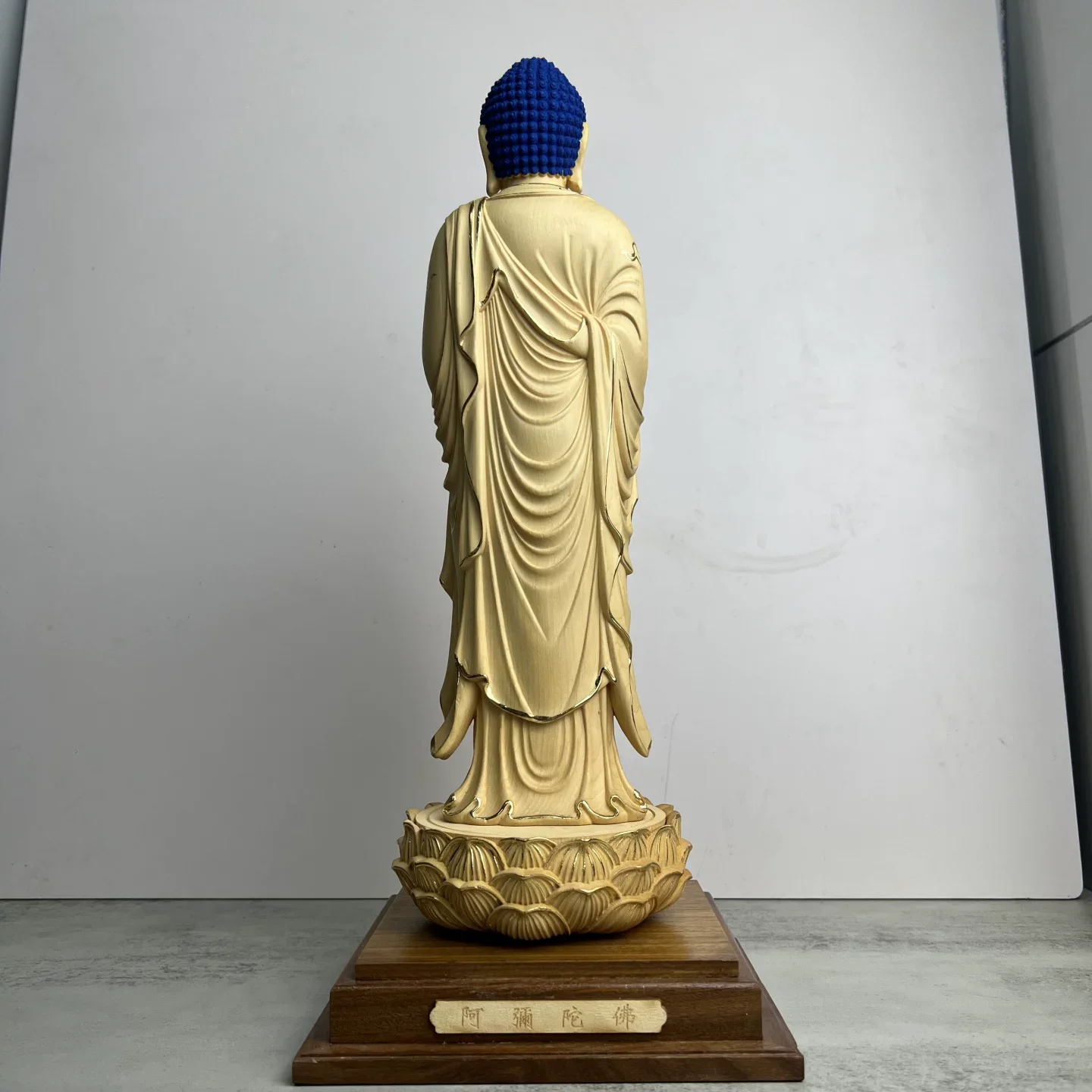 Amitabha Buddha Statue, Hinoki Wood Gilt Polychrome Figurine with Halo, Zen Buddhist Altar Decor for Home Temple, Amitayus Shrin