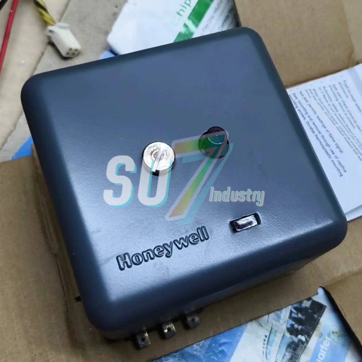 RA890F1288 Schutzrelais Primärsteuerung Neues Original