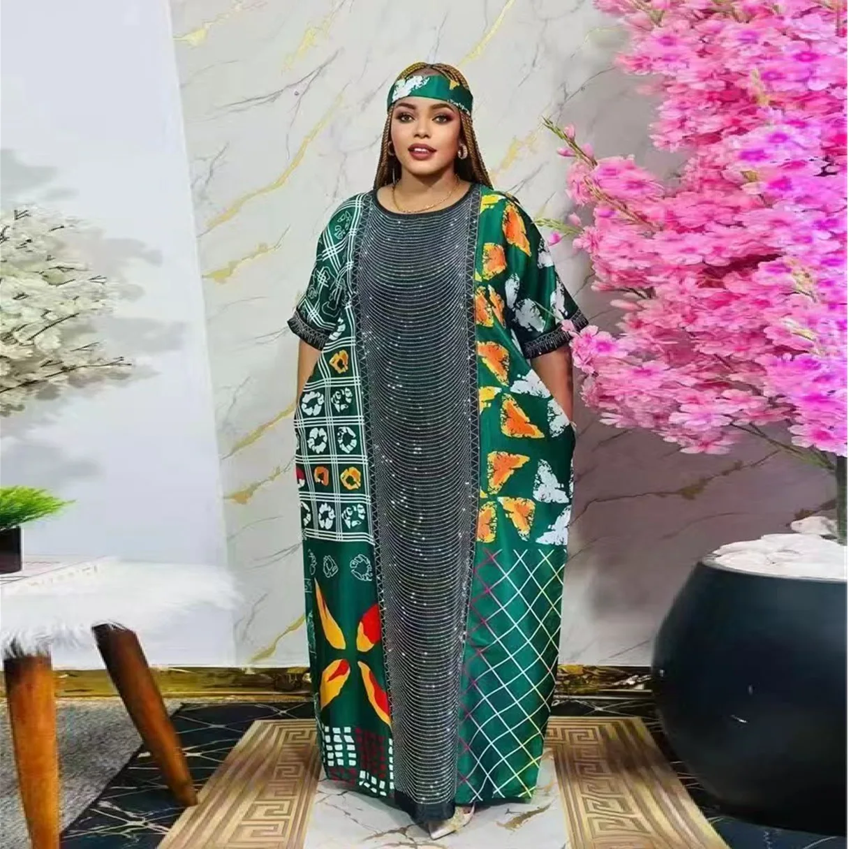 

2025 New Fashion Women African Print Dress Summer Hot Selling Diamond Heavy Industry Ethnic Muslim Style Loose Casual Dress