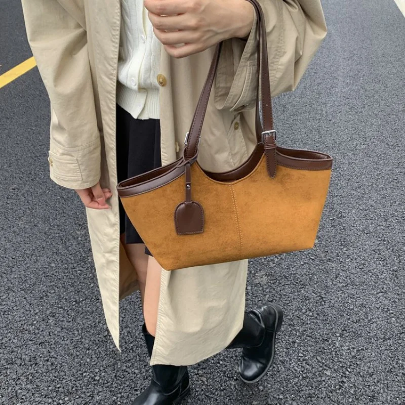 

Роскошная женская сумка через плечо из кожи, высококачественная и известная дизайнерская сумка в пригородном стиле ​