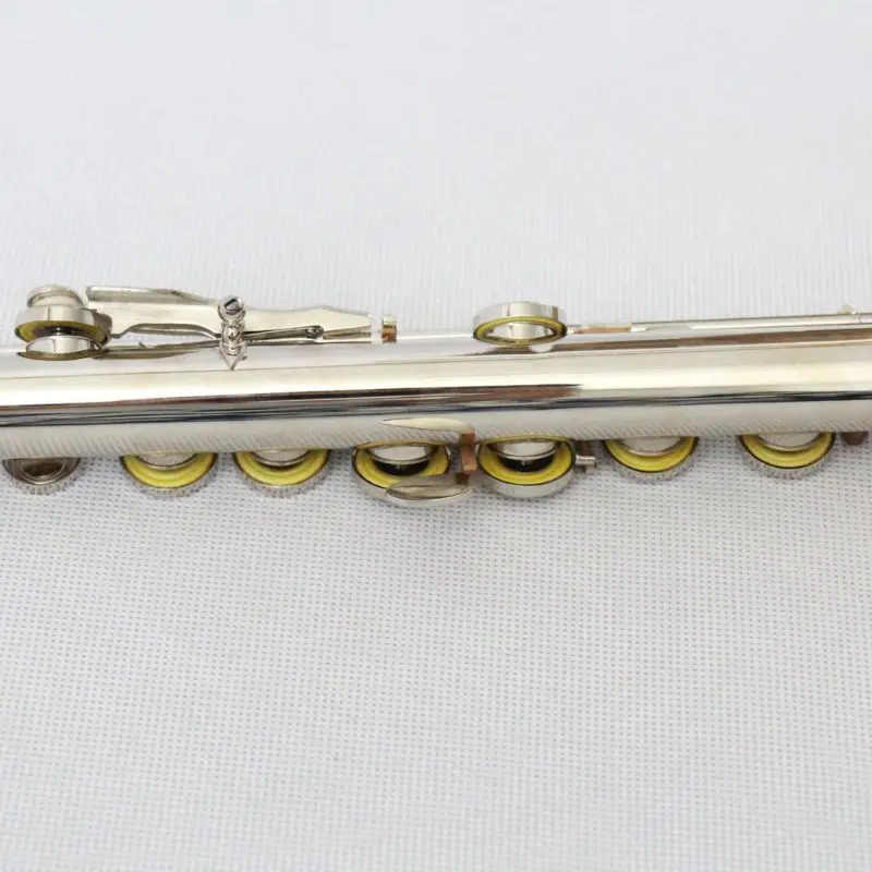 Picture 4: Woodwind Mental Flute 16 Holes C Tone Transverse Flute Music Instrument Flute