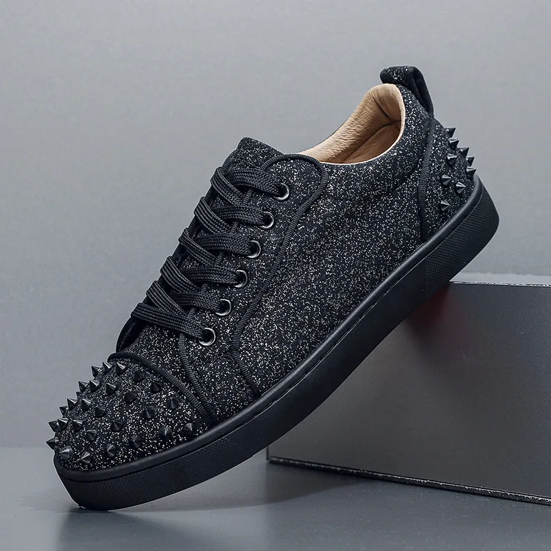 

New Men's Casual Shoes Comfortable Soft Punk Style Board Shoes Fashion Nail Anti Slip Wear Resistant Personalized Sneakers