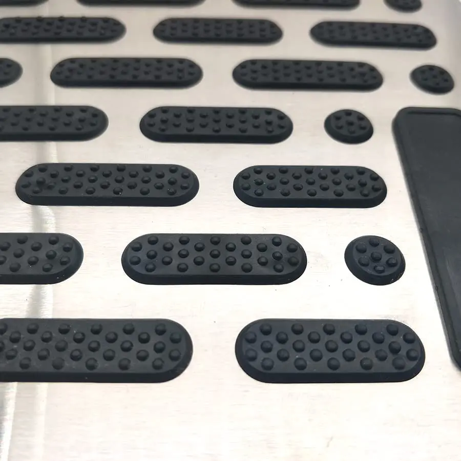 

27cmx14cm Car Floor Mat Stainless Steel Non-slip Heel Plate Pedal Foot Rest Pad
