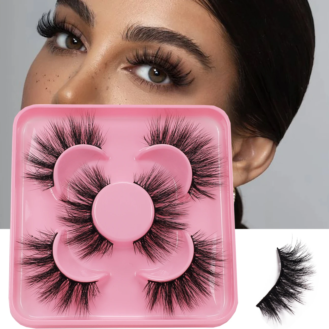 3 paia di soffici ciglia finte 8D con strisce completamente fini, ciglia scintillanti che evidenziano le più belle