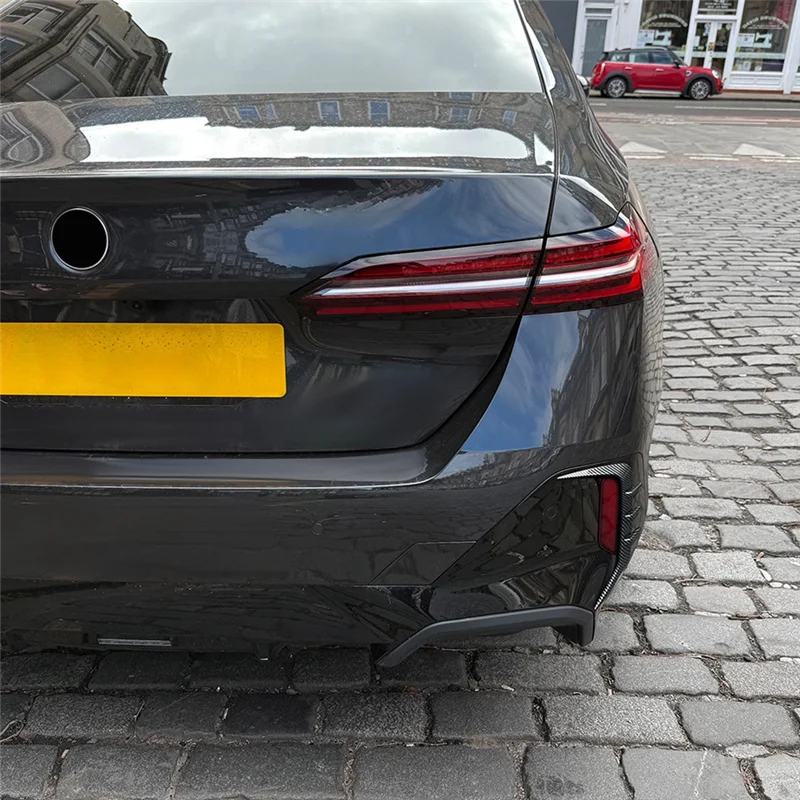 

Rear Bumper Spoiler Flank Tail Wind Knife Trim Cover For BMW 5 Series G60 M Sport 2024 2025 Accessories