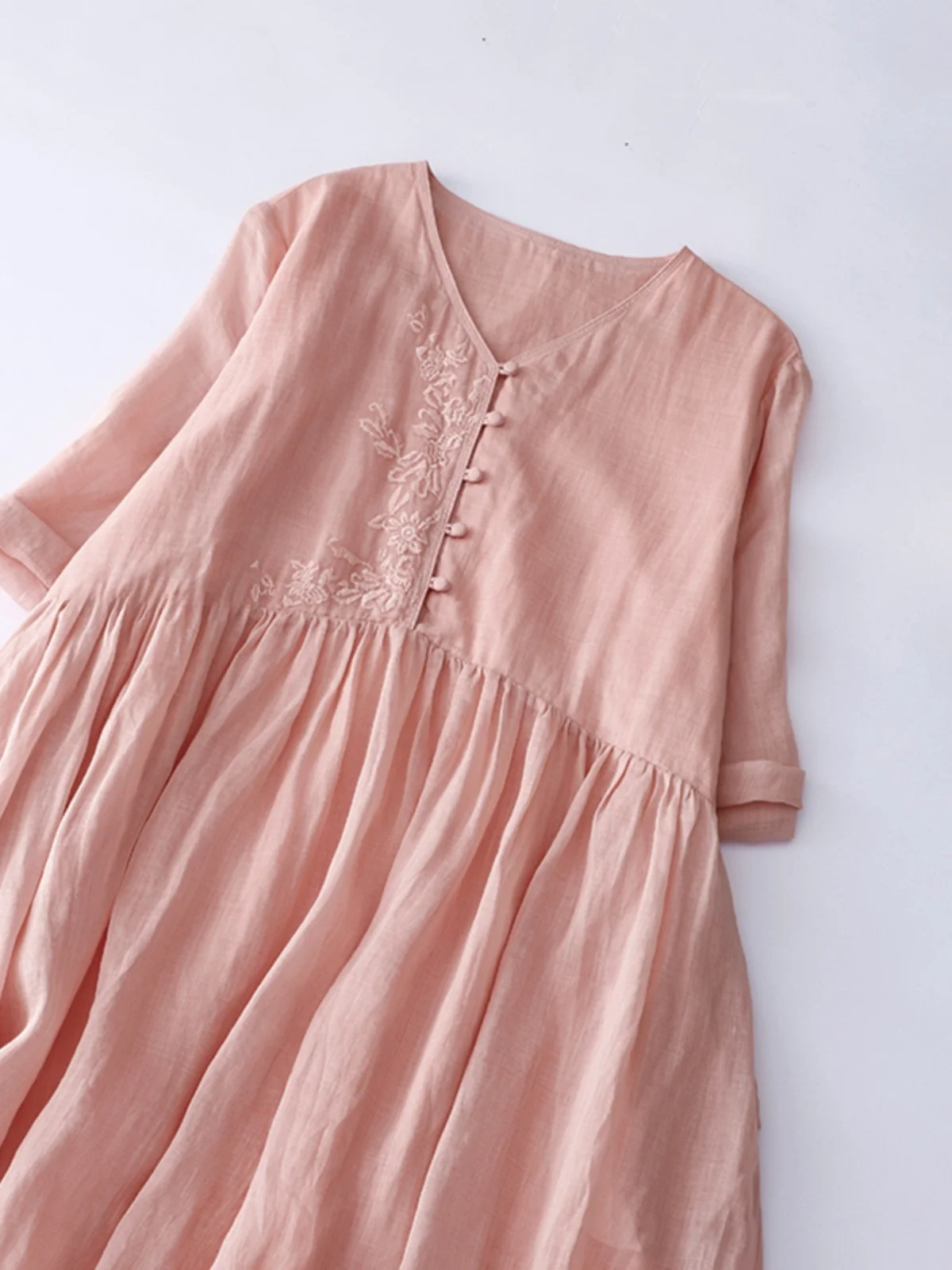 Retro Embroidered D… - image