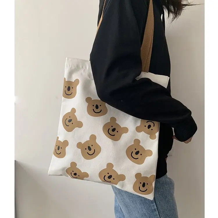 Disney canvas bag Girl's new Winnie the Pooh shoulder bag Cute little bag handbag with large capacity  crossbody bags for women