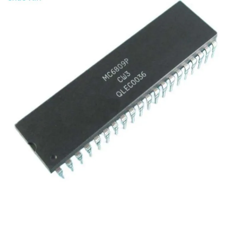 

5pcs/lot MC6809P MC6821P Brand-new DIP-40
