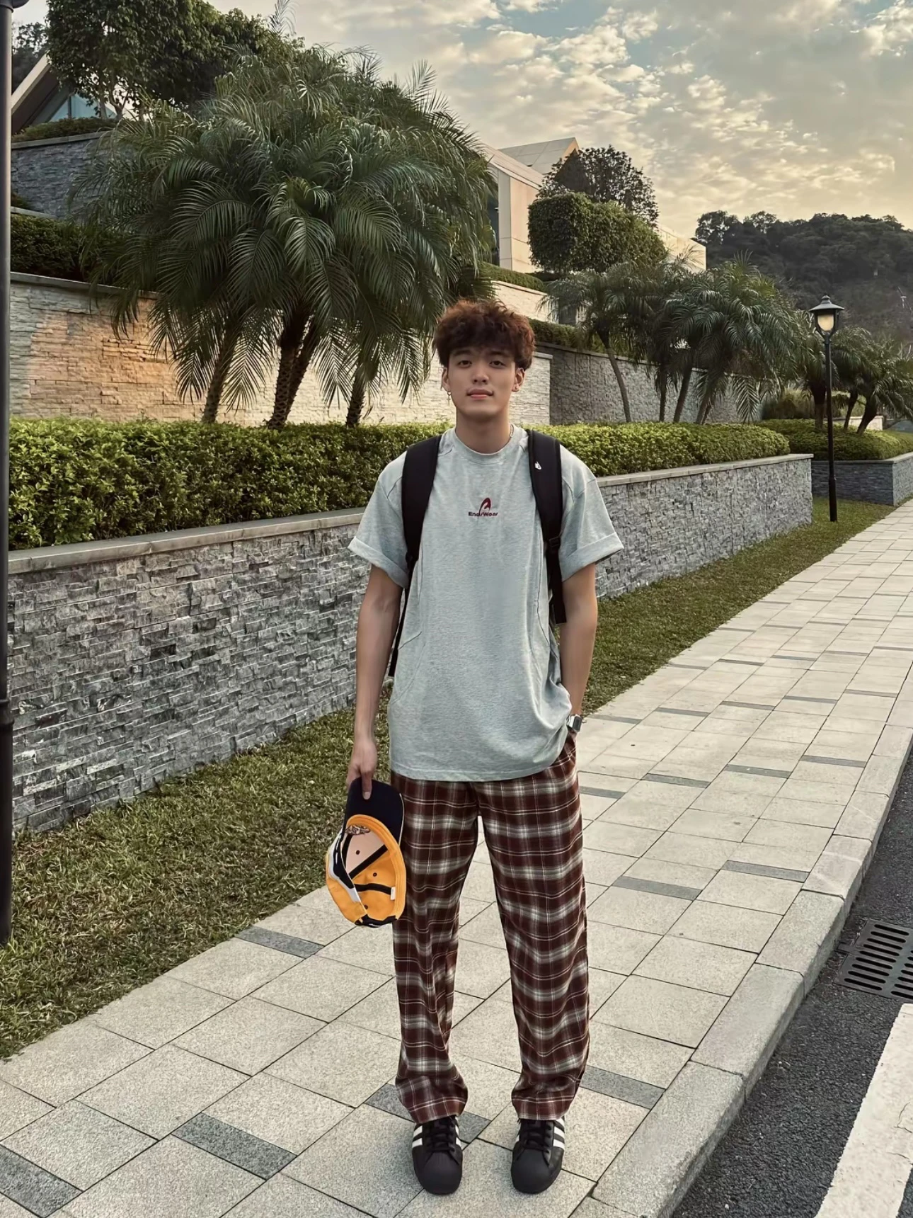 

American Retro Lazy Color Blo Plaid Wide Leg Pants Men Women Four Seasons Casual Loose Match All Long Pants Straight Cut