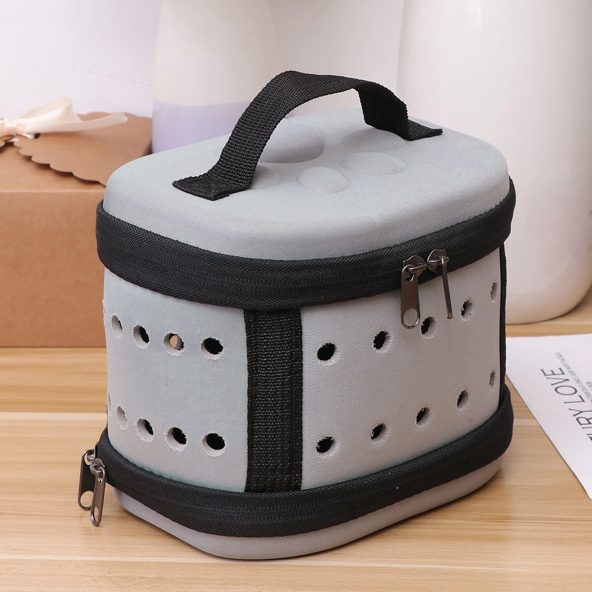 

Pet Carrier Dog Carrier Pet Handbag Bag Portable Travel Bag Pet Dog Front Bag Head Out EVA Backpack (Mini Grey)