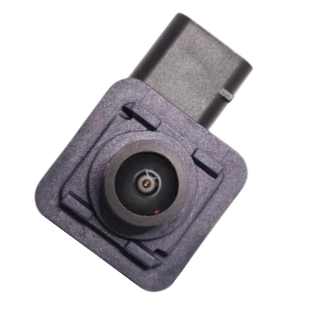 

Легко устанавливаемая камера заднего вида, совместимая с различными моделями Ford Transit, использующими номера оригинальных запчастей.