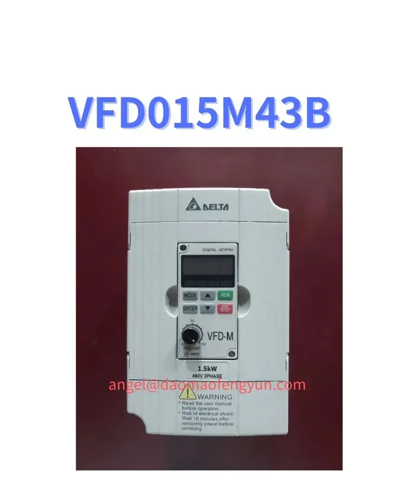 

Инвертор VFD015M43B б/у, 1.5кВт, 460В, 3-фазный, рабочий, исправен.