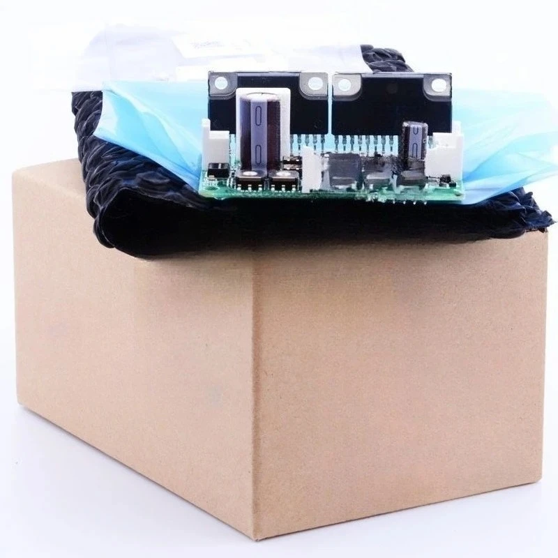 

Комбинированный комплект пятифазного шагового двигателя CRK523PAP-T20