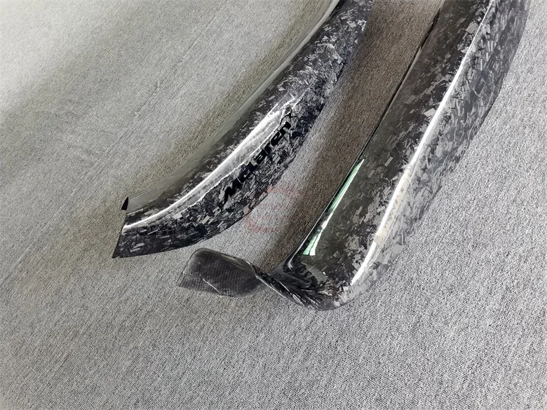 High Quality OEM Style Forged Carbon Fiber Welcome Threshold Welcome Pedal for 720s Coupe