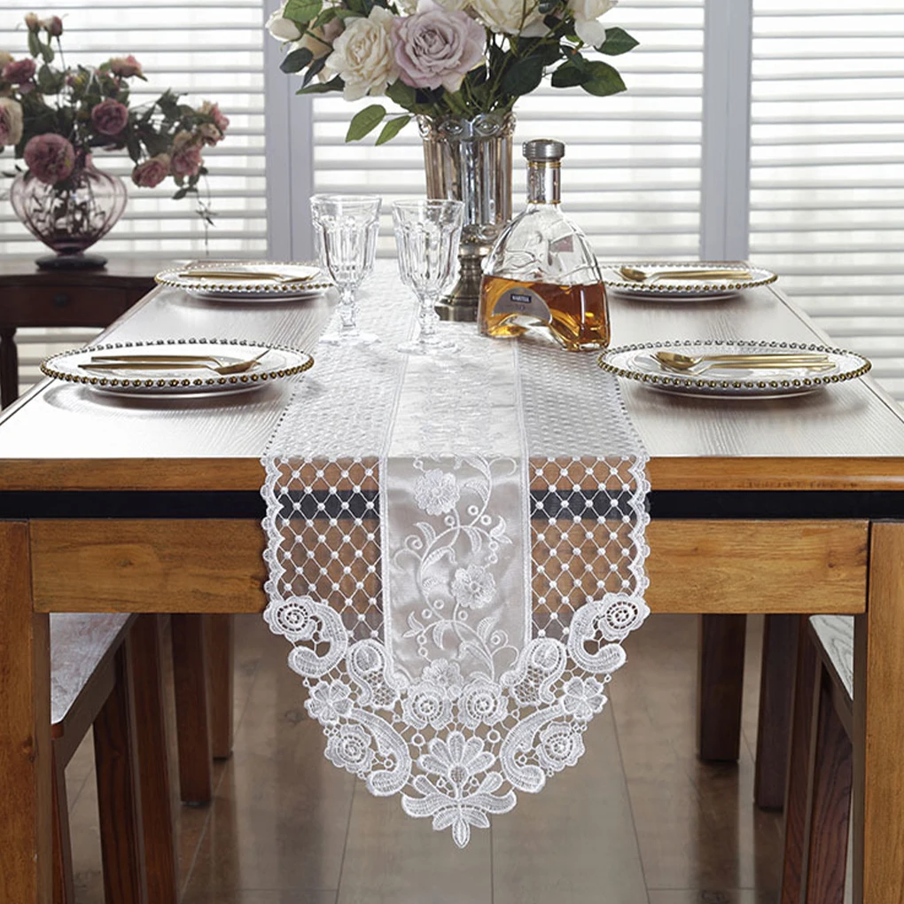 Beige Easy Care Table Lace Runner For Stunning Table Setting Breathable Tablecloth For Table Wedding