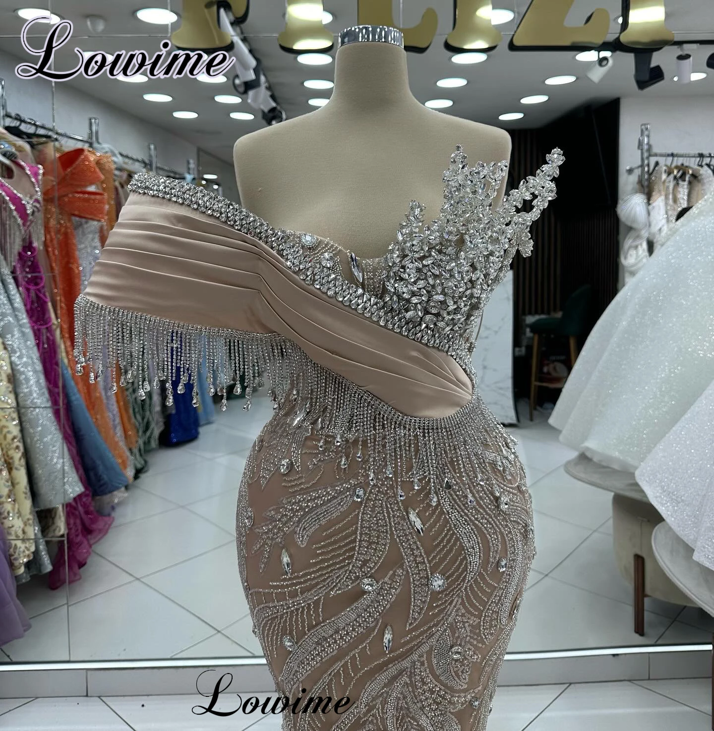 Designer Champagne Celebrity Dresses Mermaid Special Red Carpet Runway Dresses For Women Vestidos De Gala Evening Gowns Custom