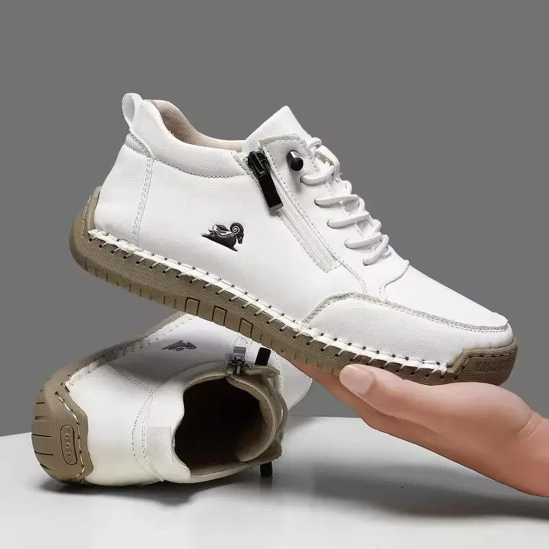 أحذية نسائية كاجوال مصنوعة يدويًا من الجلد للاستخدام الخارجي أحذية رياضية بيضاء ناعمة كلاسيكية بمفاصل الكاحل ومضادة للانزلاق مع أحذية الجري