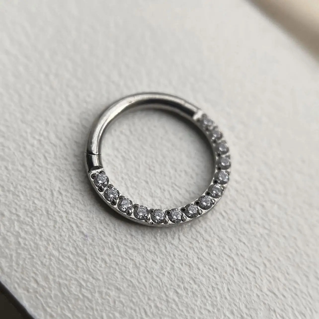 G23 Titanium Nose Ring 14G 16G 18G 20G Hinged Segment Cartilage Tragus Earring Helix Daith Hoops Septum Clicker Piercing Jewelry